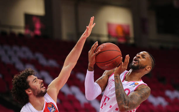 米兰也曾在 米兰也曾在